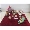 Image 1 : Shelf / Room Decoration: Porcelain Flower