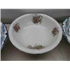 Image 3 : 3 Vintage Basins, Pitcher, Vase & 2 Lids 