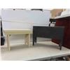 Image 2 : 2 Wood Benches 24'' x 10'' x 18'' H & 20'' x 10'' 