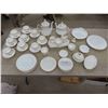 Image 1 : 49pcs Royal Albert Val D'or 
