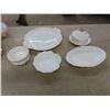 Image 2 : 49pcs Royal Albert Val D'or 