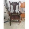 Image 2 : 4 Press Back Chairs (1) Captain Triple Press 