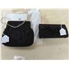 Image 2 : 8 Mint Clutch Purses - All Vintage & All Clasps in 