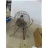 Image 3 : Hand Crank Bingo Machine with Wood Balls 