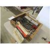 Image 1 : Black and Decker Router with Guide and Bits