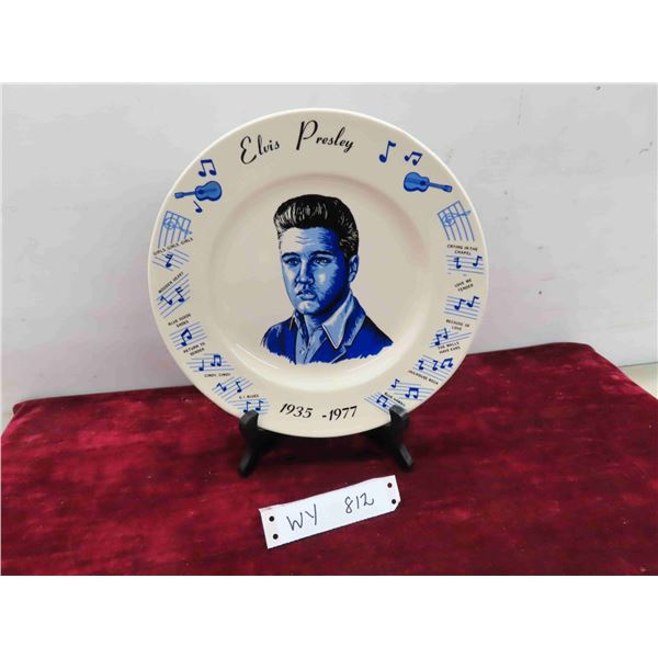 Vintage 1977 Elvis Presley Commemorative Plate