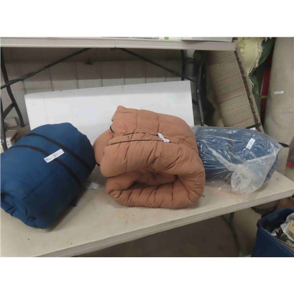 3 Sleeping Bags 