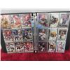 Image 3 : 63 Cards : Hockey Card Binder 
