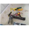 Image 2 : Carpentry Tools: Level, Carpentry Belt, Air Brad Nailer, 
