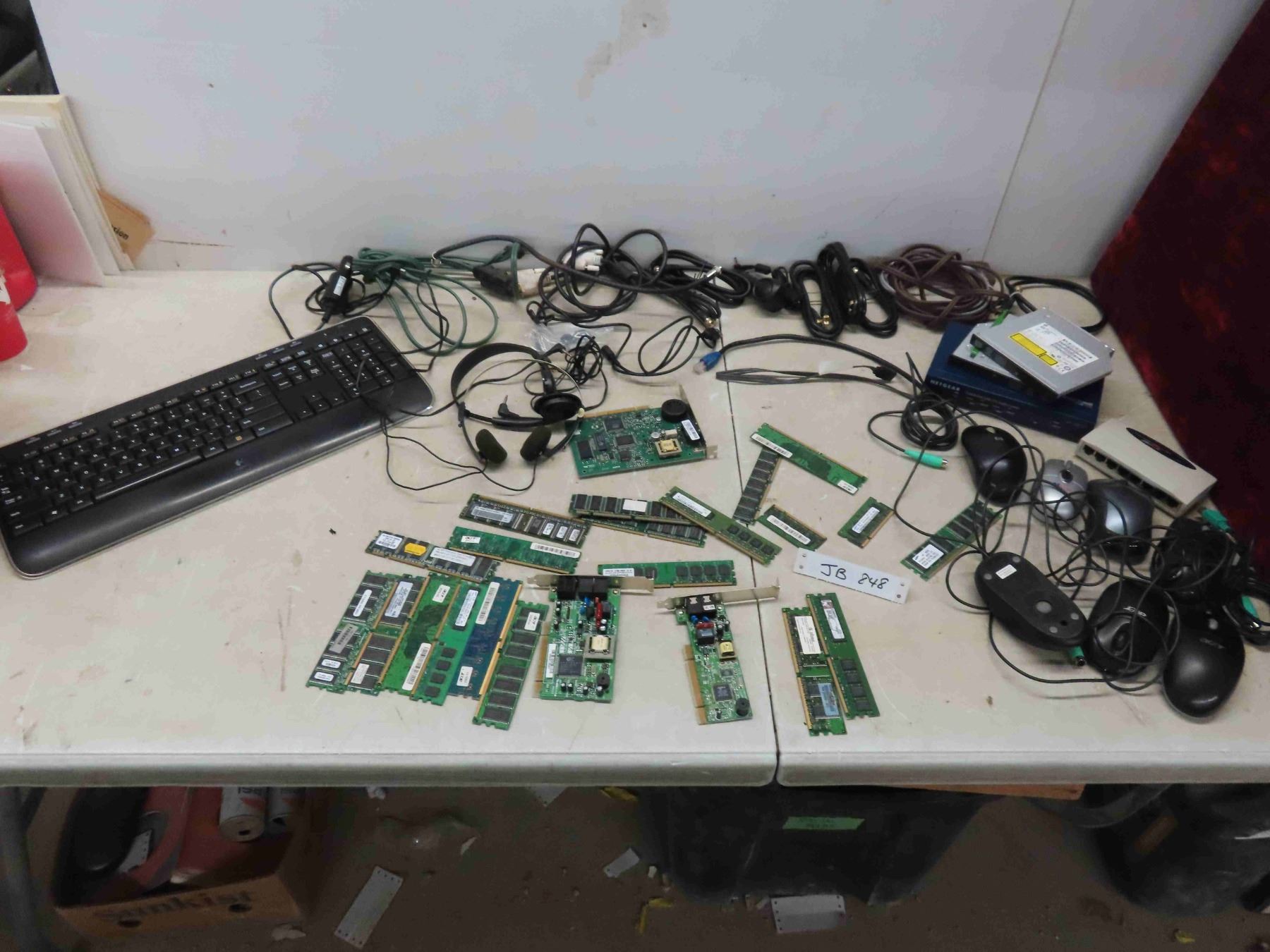 Misc. Electronic/Computer Items: Cables, Drives,