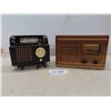 Image 1 : 2 Vintage Radios, Mitchell Fits Over Headboard 