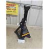 Image 2 : 2 New 6 Ton Jack Stands
