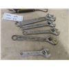 Image 4 : 7 Adjustable Wrenches 