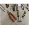 Image 2 : Vice Grips, 1/2'' Ratchet, Cutters, Plyers, Plus