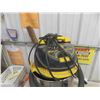 Image 2 : Stanley 6HP 10 Gallon Shop Vac 