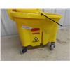 Image 2 : Rubbermaid Commercial Rolling Mop Bucket with 