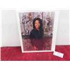 Image 1 : Oprah Winfrey Autographed 8'' x 10'' Photo