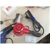 Image 3 : 2 Power Heat Guns, Glue Gun & Sticks, Trouble