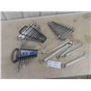 Image 1 : Wrench M + S , Over 40