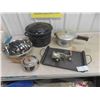 Image 1 : Pressure Pot, Meat Grinder, Canner, 