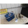 Image 1 : 4 Ice Fishing Rods & Reels , Line in Blue 