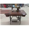 Image 1 : Singer Treadle Sewing Machine 