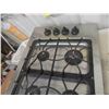 Image 3 : Frigidaire Gas Top Stove 4 Burners 30'' 