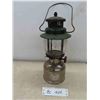 Image 1 : Vintage Coleman Lantern Model 242B