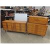 Image 1 : 2 Mid Century Dressers 31'' x 60'' x 17 1/2'' , 40'' x