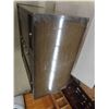 Image 3 : MCM Dresser 5 Drawer 43'' x 36'' x 18'' 