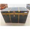 Image 1 : Antique Trunk 25'' x 36'' x 25'' 