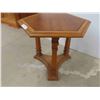 Image 3 : Stand 20'' H x 22'' Across 