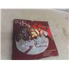 Image 7 : Curtains, Fondue, Apron, Dessert Dishes New