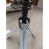 Image 5 : Porter Cable Halogen Light on Stand