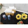 Image 2 : 20  Sets of Salt & Pepper Shakers 