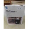 Image 1 : HP Slide Top Cross Cut Shredder Model CC16 - 
