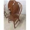 Image 2 : Oak Pedestal Table 30'' H x 41'' Diam. with 3 