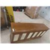 Image 3 : Oak Buffet 28'' x 63'' x 16'' 