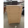 Image 1 : Dresser 5 Drawer 44 1/2'' x 30'' x 16'' 