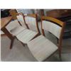 Image 8 : Table 29'' x 62'' x 40'' with 5 Chairs 