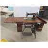 Image 1 : Singer Treadle Sewing Machine 