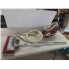 Image 1 : Tris Vacuum Cleaner 