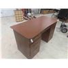 Image 2 : Desk 29'' x 23 1/2'' x 49'' 