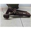 Image 4 : Vintage Machinery Foot Rests, Galvanized Coal 
