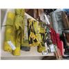 Image 1 : Wide Load Signs , Flags , Corners , Flare Kit & Straps 