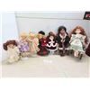 Image 1 : 7 Collector Porcelain Dolls 