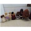 Image 2 : 7 Collector Porcelain Dolls 