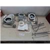 Image 1 : 3 Recessed Pot Light Fixtures 