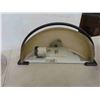 Image 3 : 3'' Recessed Lights, 4 Light Fixture 37'' Long,