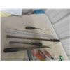 Image 2 : Prys, Screwdriver, Tool Box